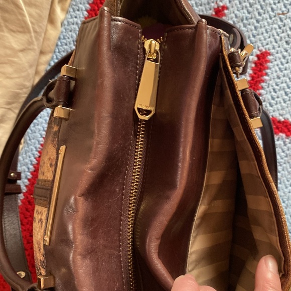 NOT FOR SALE Brahmin Snake Design Handbag - Picture 12 of 15